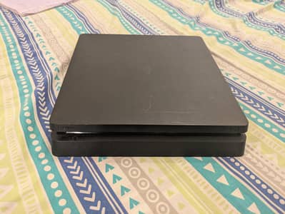 PS4 slim 1tb jailbreak with 2 controllers