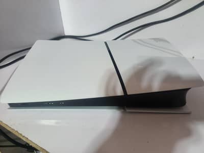 I'm selling my , personal ps5 slim digital edition condition 10 by 10