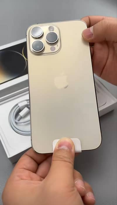 iPhone 14 pro max (non PTA) Gold case