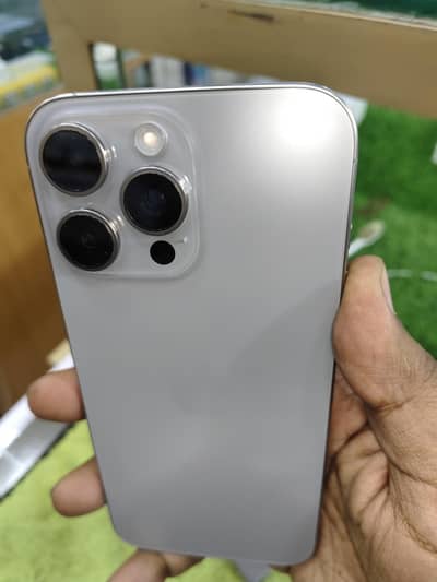 iphone 16 pro max  non PTA factory unlock  battery 91% 378 cycle