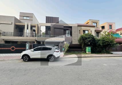 10 Marla Ultra Advance Modern Smart Features Designer Brand New House Available For Sale Meeting With Direct Owner