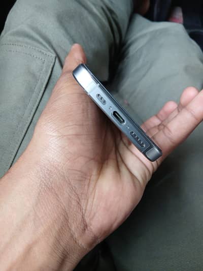 I phone 15 pro with box