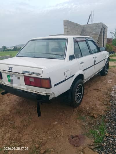 Toyota Corolla 1982 model car for urgent sale
