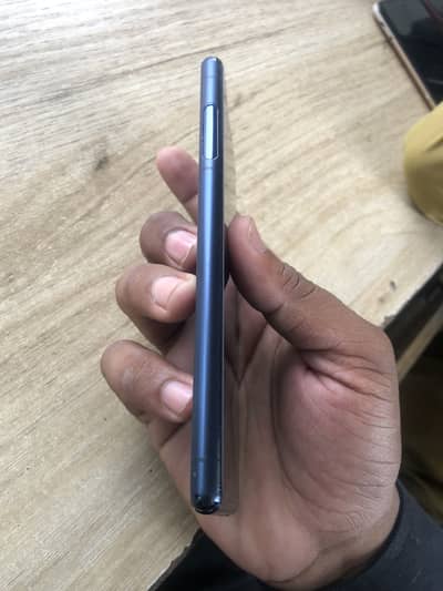 Sony Expria 5 mark2 6+64