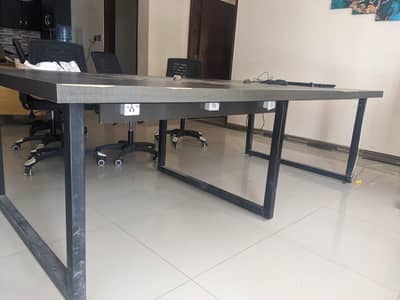 8-Person seating Workstation (Like New)