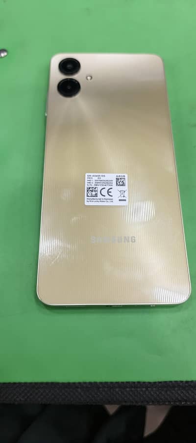 Samsung A06 4gb 64gb
