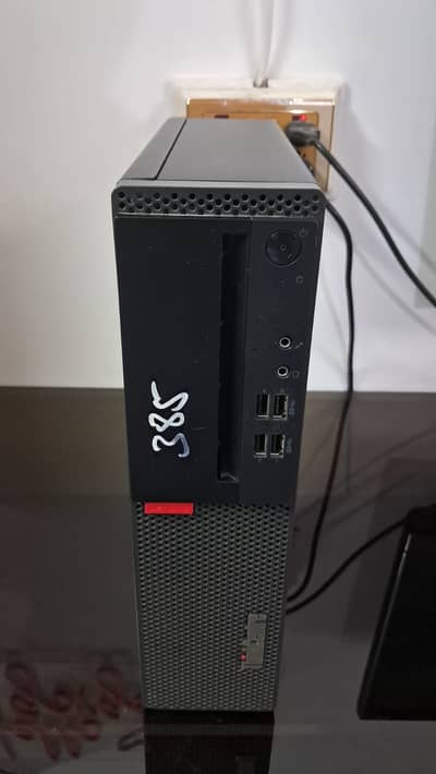 Lenovo M710s i5 7500 | 4GB Dedicated GPU | 16GB RAM | 128GB SSD|