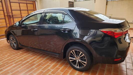 corolla Altis automatic 2020 model genine gari