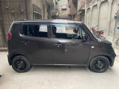 Nissan moco 660cc automatic full option