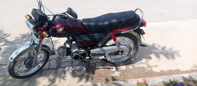 Honda 70cc bike 18 Model 10/10Condition pindi Number