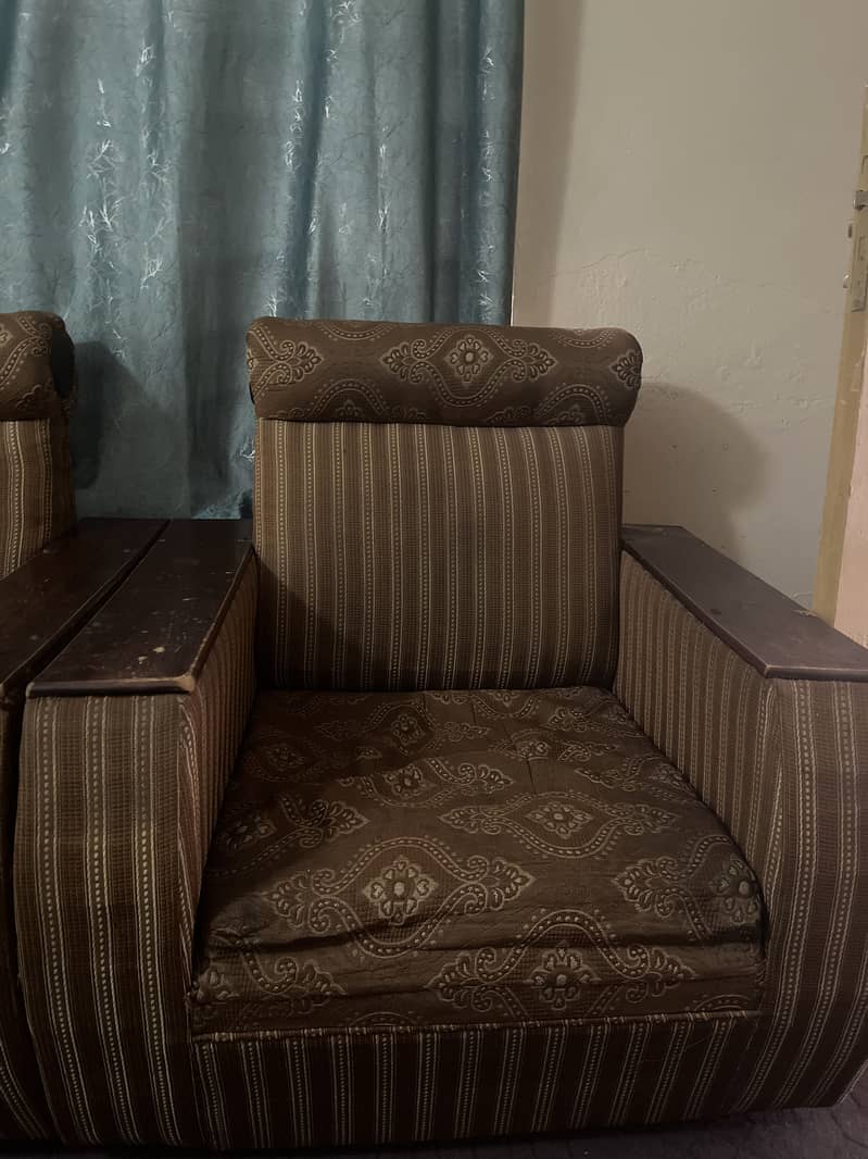 Sofa set 0