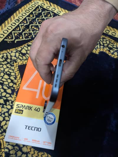Tecno Spark 40 Pro 8-256 GB