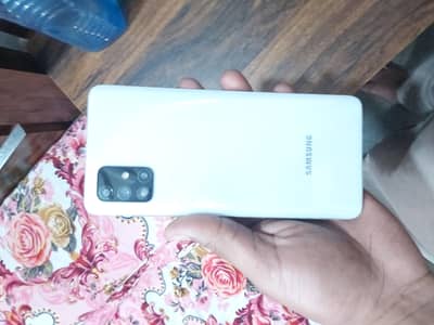 Samsung A71