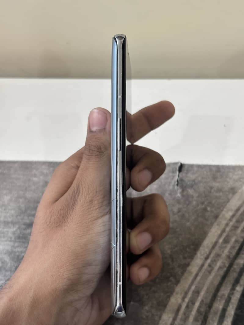 One plus 9 pro 5
