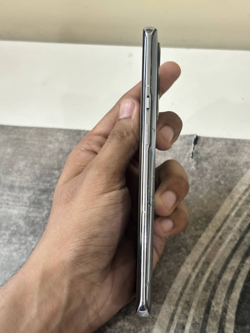One plus 9 pro 6