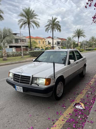 Mercedes Benz 190D Pristine Condition