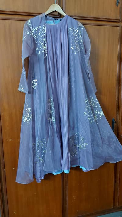 Lulusar dress with pleated inner and organza coat.