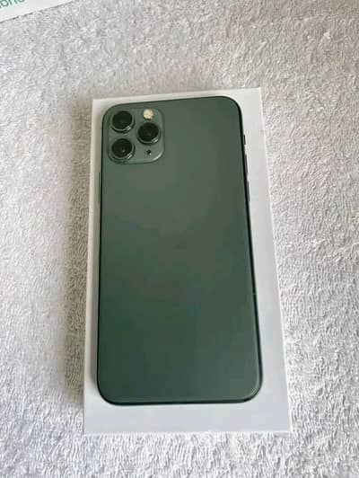 iphone Xsmax 11,12,13,14,15,16, 17 Pro Max available on instalment