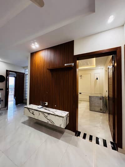 7 Marla upper portion available for rent