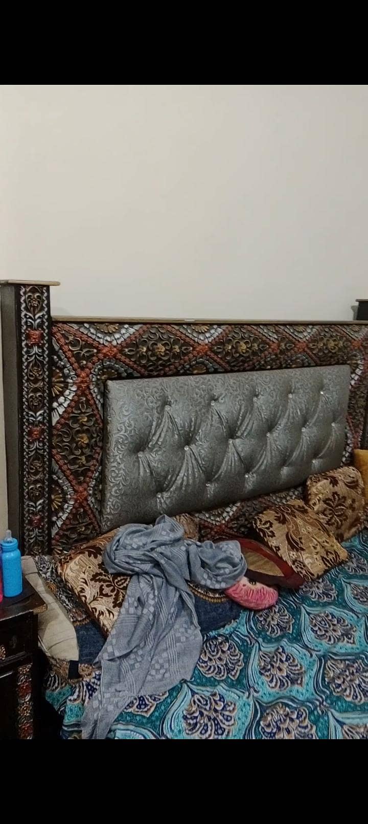 bed dressing and side table 1