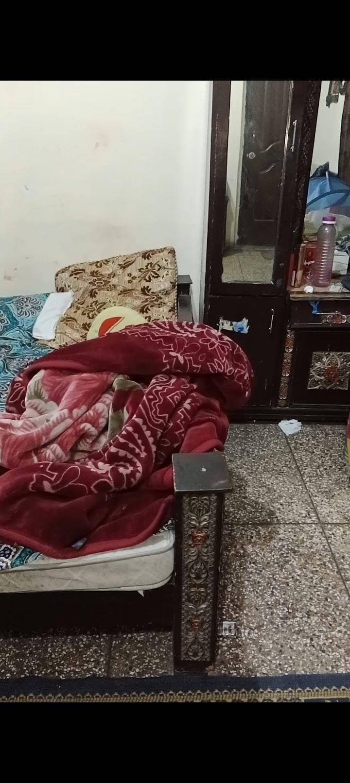 bed dressing and side table 2