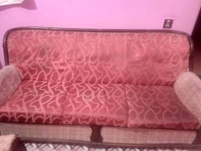 Used Sofa In Good Condition.