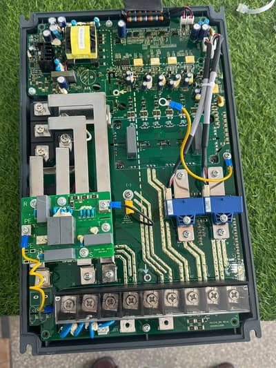 VDF iverter /solar inverter/4kw/11kw/15kw/18kw 22kw/invd vfd