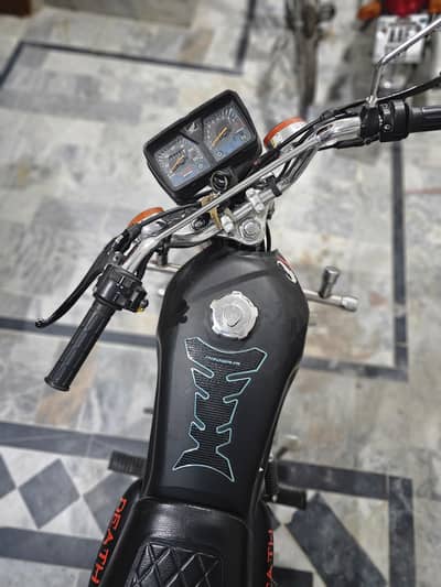 Honda || CG 125 || EDITION || 2025 MODEL