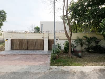 Fully Furnished 2 Kanal House Available In DHA Phase 5 - Block G For sale