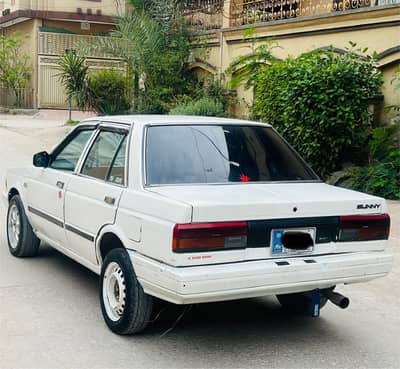 Nissan Sunny 1988 Model in good conditon