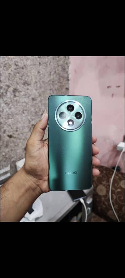 OPPO Reno 12F 12/256 5G