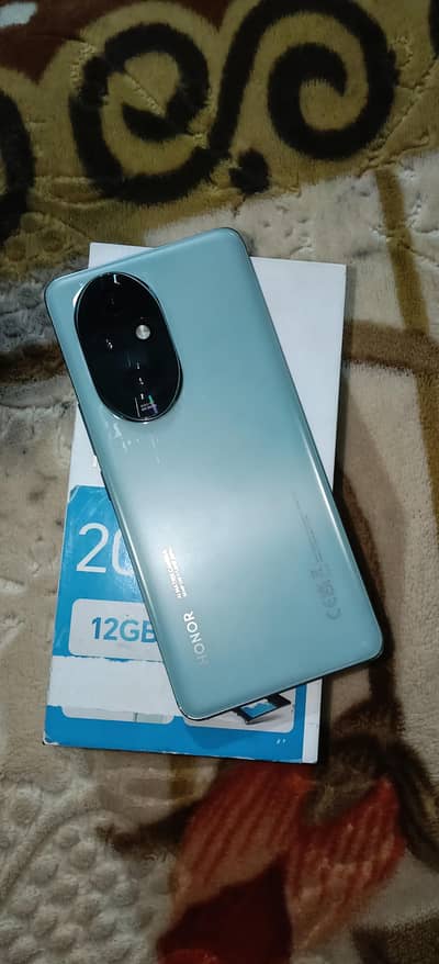 I am sale honor 200pro 12gb 512gb non pta sim warking