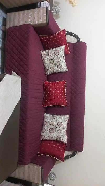 7 seater wooden frame cushioned sofa set