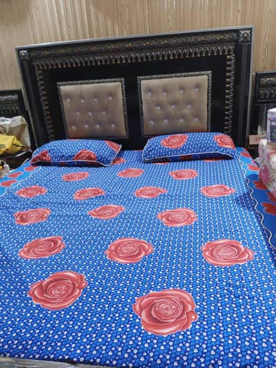 king size Double Bed side tables mirro n light