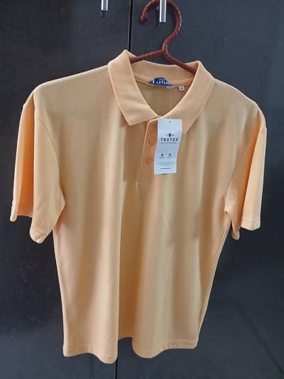 GOLD POLO SHIRT.
