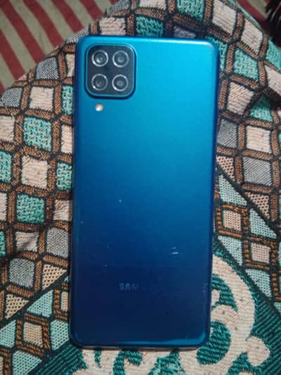 Samsung galaxy A12