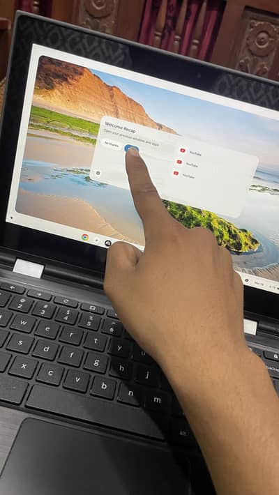 Lenovo Chromebook | 4gb ram 32gb storage| 360 rotate | touch screen