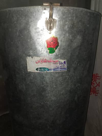 Bharoola with stand urgent for sale