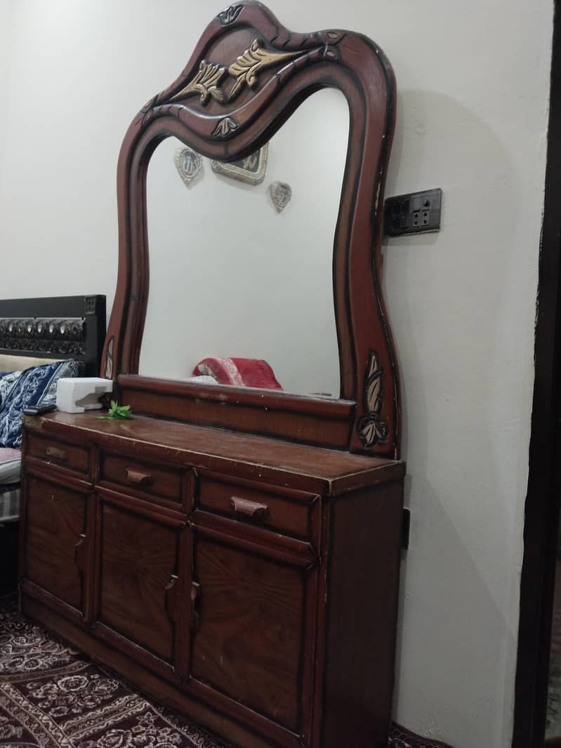 Dressing Mirror 2