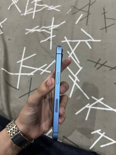 Iphone 13 In low price