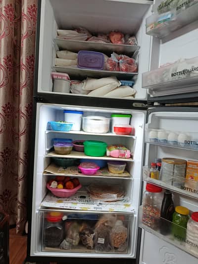 haier fridge 14 cubic model HRF-368IPR