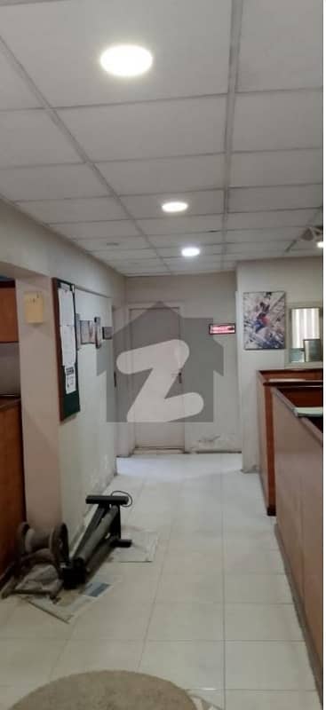 Get A Prime Location 1100 Square Feet Office For Sale In Shahra-E-Faisal