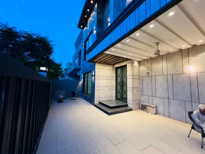 10 Marla Brand New Luxury Lower Portion Available For Rent In Bahria Town Lahore.