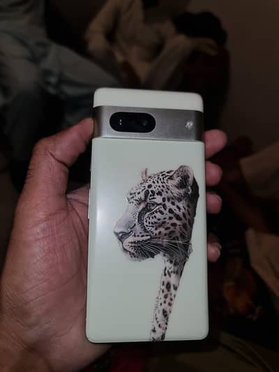 8/128 lush condition