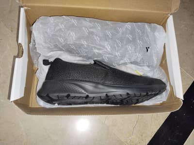 Slazenger slaz zeal slip Joggers/gym shoes imported 100% original