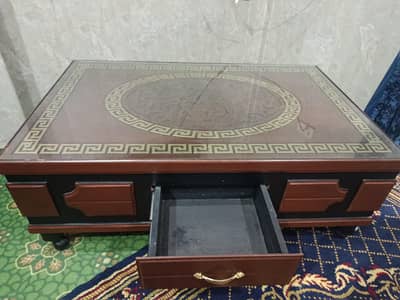 Elegant Designer Coffee Table / Center Table for Drawing Room
