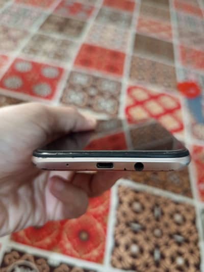 infinx hot 11 play  4/64