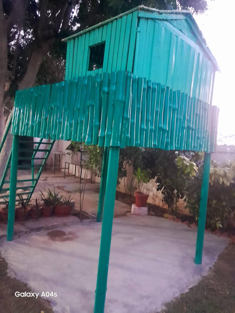 Tree house 1