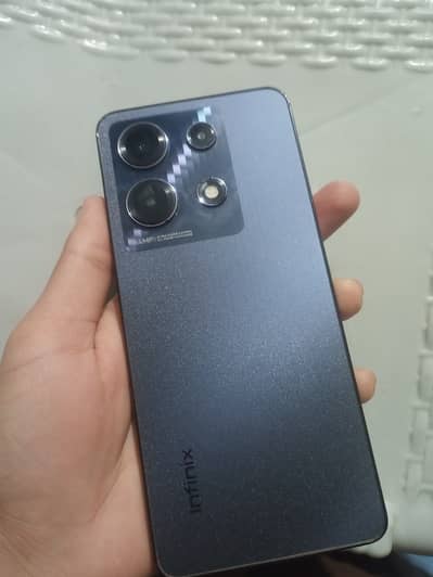 Infinix Note 30