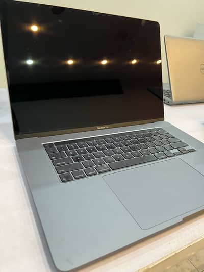 MacBook Pro 2019 | 16GB i9 | 4GB  | Like New Special Ramazan Price